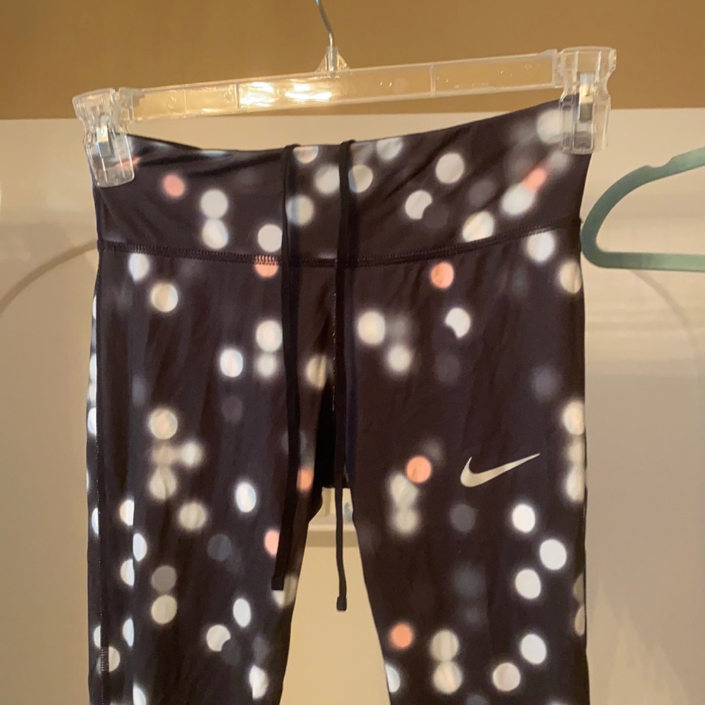 size small polka dot nike leggings